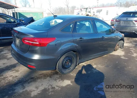 2018 Ford Focus S from USA, damaged, VIN 1FADP3E24JL309050